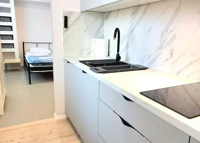 Nr 10 - Kamienica Kameralna - Senatorska 4 - Dostep Na Kod Łódź